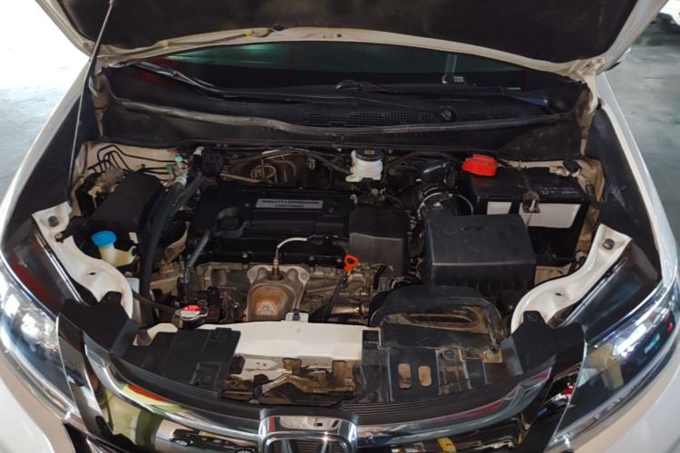 Used Honda Odyssey 2018 2.4L Luxury Edition Engine Bay