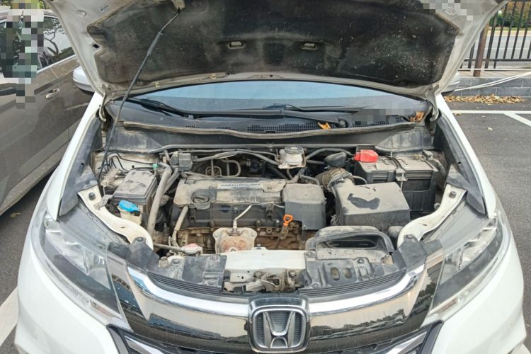 Used Honda Odyssey 2018 2.4L Smart Edition Engine Bay