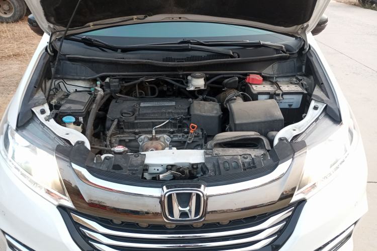 Used Honda Odyssey 2018 2.4L Luxury Edition Engine Bay
