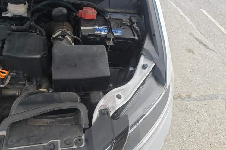 Used Honda Odyssey 2018 2.4L Smart Edition Engine Bay Left