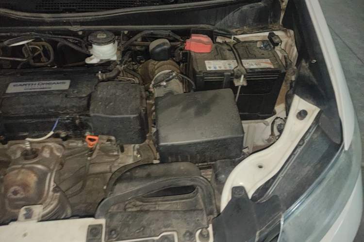 Used Honda Odyssey 2018 2.4L Smart Edition Engine Bay Left