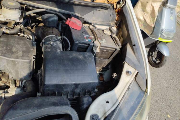 Used Honda Odyssey 2018 2.4L Smart Edition Engine Bay Left