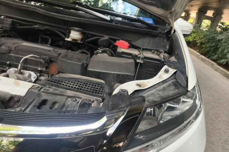 Used Honda Odyssey 2018 2.4L Smart Edition Engine Bay Left