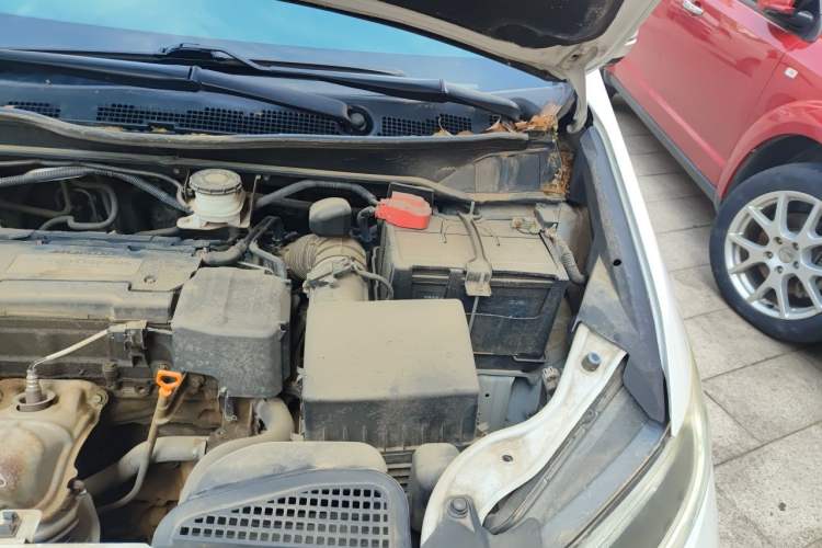 Used Honda Odyssey 2018 2.4L Smart Edition Engine Bay Left