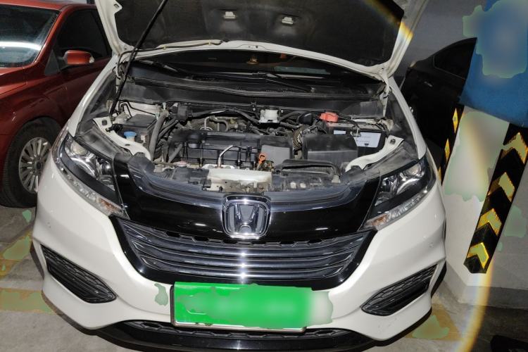 Used Honda Odyssey 2018 2.4L Comfort Version Engine Bay