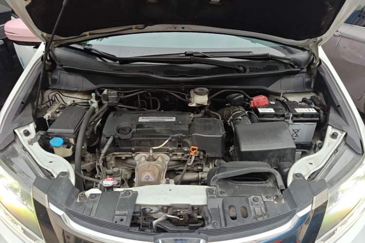 Used Honda Odyssey 2018 2.4L Supreme Edition Engine Bay