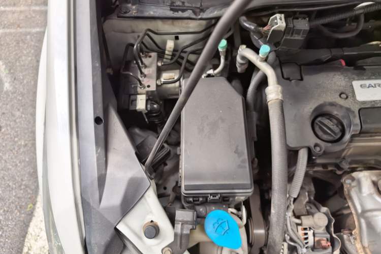 Used Honda Odyssey 2018 2.4L Luxury Edition Engine Bay Right