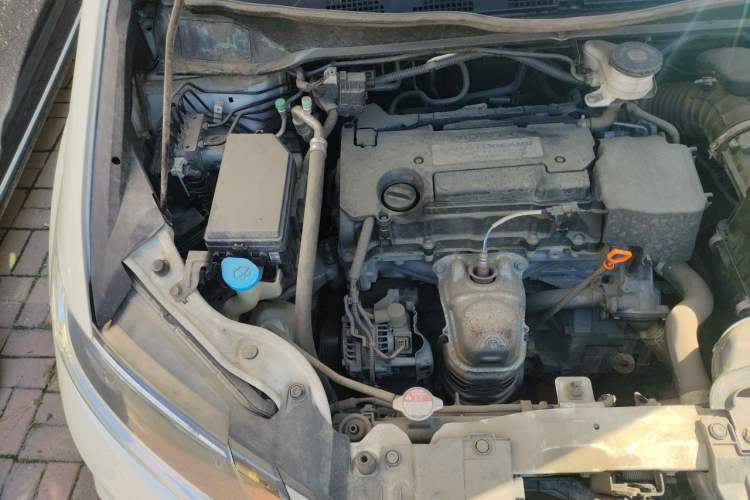 Used Honda Odyssey 2018 2.4L Smart Edition Engine Bay Right