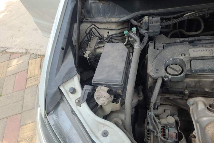 Used Honda Odyssey 2018 2.4L Luxury Edition Engine Bay Right