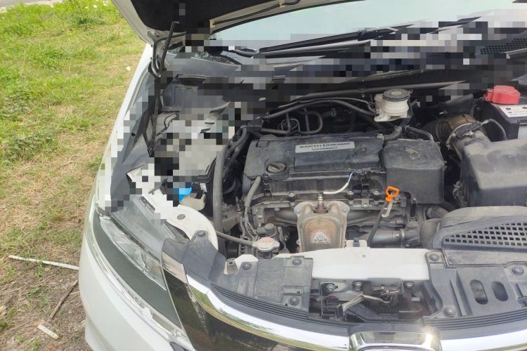 Used Honda Odyssey 2018 2.4L Supreme Edition Engine Bay Right