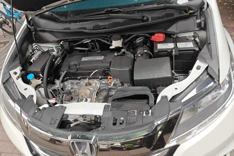 Used Honda Odyssey 2018 2.4L Luxury Edition Engine Bay