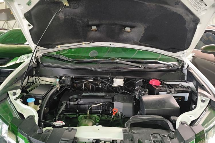 Used Honda Odyssey 2018 2.4L Comfort Version Engine Bay
