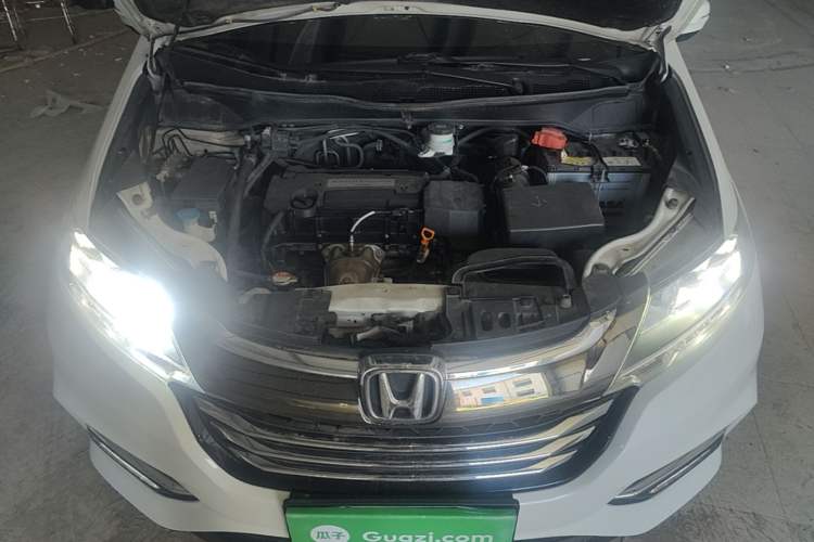Used Honda Odyssey 2018 2.4L Smart Edition Engine Bay