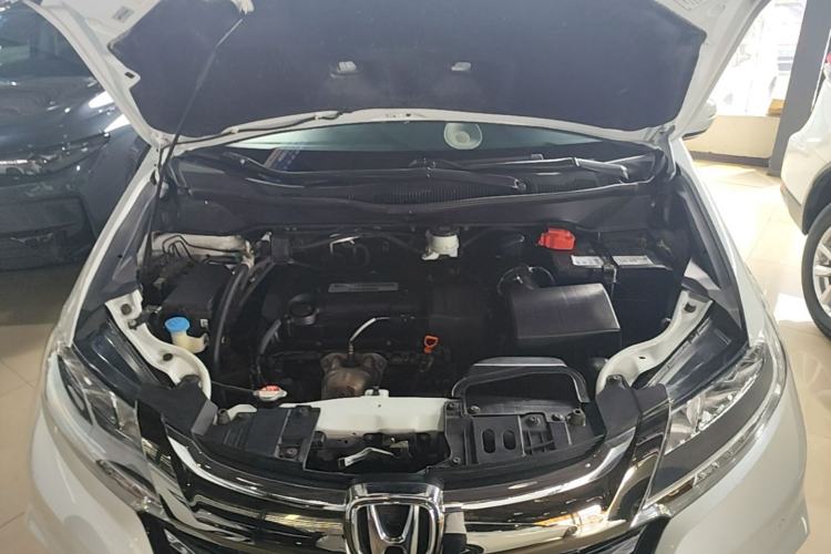 Used Honda Odyssey 2018 2.4L Smart Edition Engine Bay