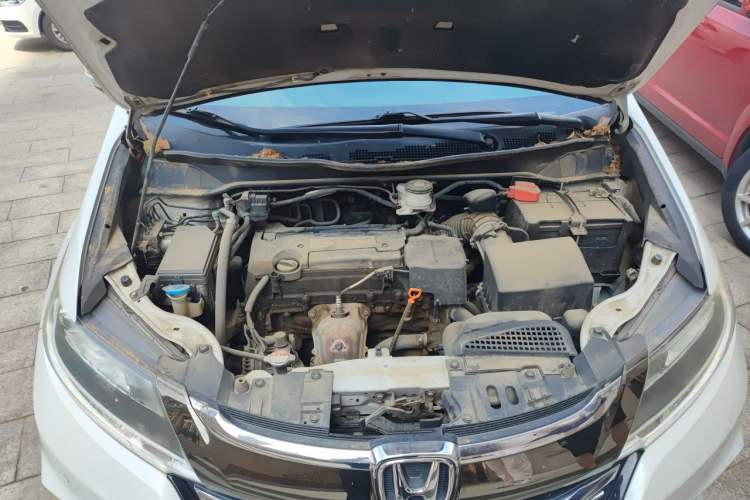Used Honda Odyssey 2018 2.4L Smart Edition Engine Bay