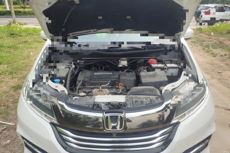 Used Honda Odyssey 2018 2.4L Supreme Edition Engine Bay