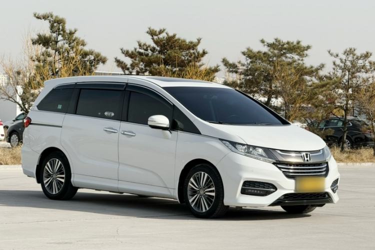 Used Honda Odyssey 2018 2.4L Luxury Edition Exterior 10