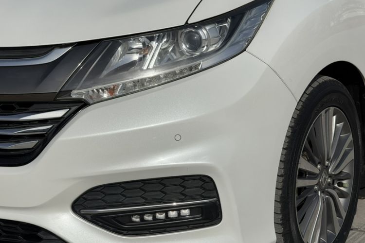 Used Honda Odyssey 2018 2.4L Luxury Edition Exterior 13
