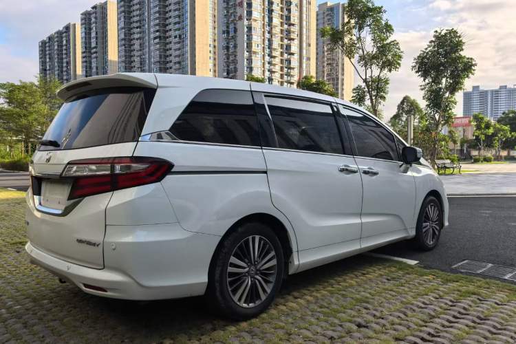 Used Honda Odyssey 2018 2.4L Smart Edition Exterior 2