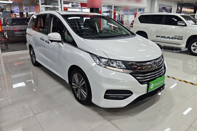 Used Honda Odyssey 2018 2.4L Luxury Edition Exterior 2