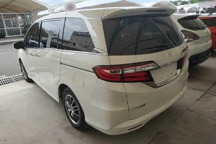 Used Honda Odyssey 2018 2.4L Comfort Version Exterior 2