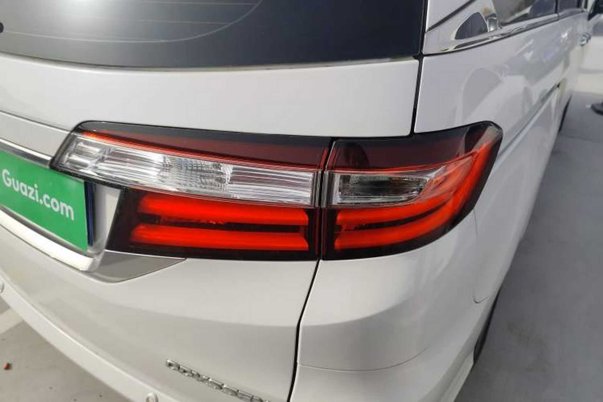 Used Honda Odyssey 2018 2.4L Luxury Edition Exterior 2