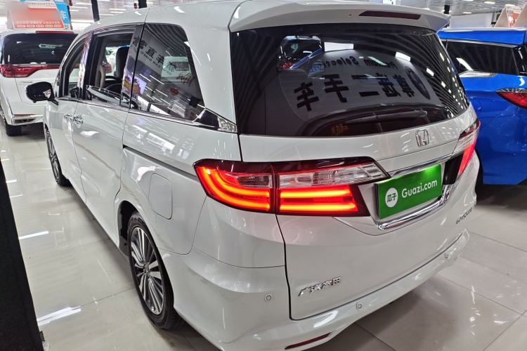 Used Honda Odyssey 2018 2.4L Luxury Edition Exterior 3