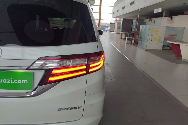Used Honda Odyssey 2018 2.4L Smart Edition Exterior 3