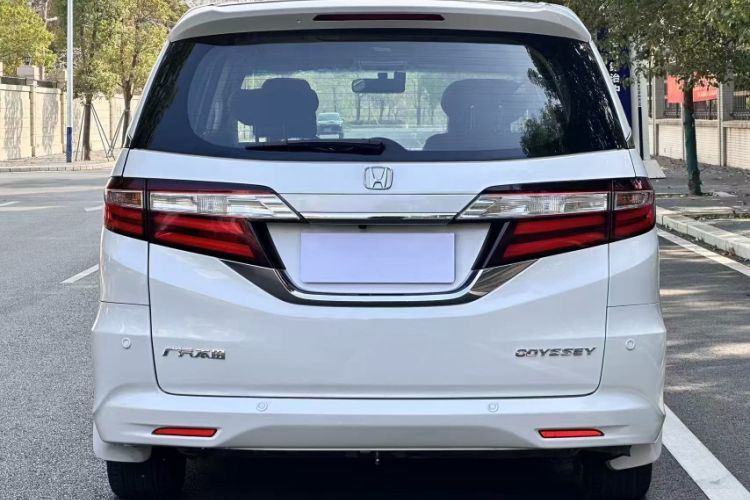 Used Honda Odyssey 2018 2.4L Luxury Edition Exterior 5