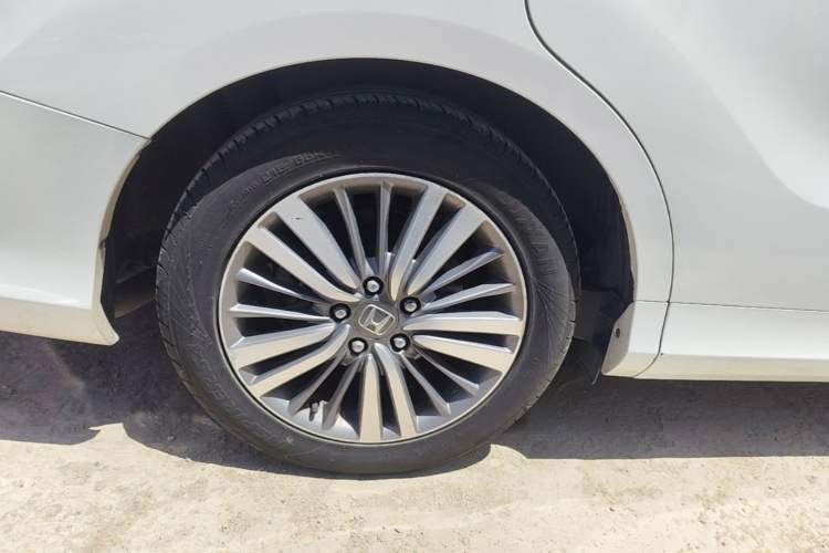 Used Honda Odyssey 2018 2.4L Luxury Edition Exterior 5