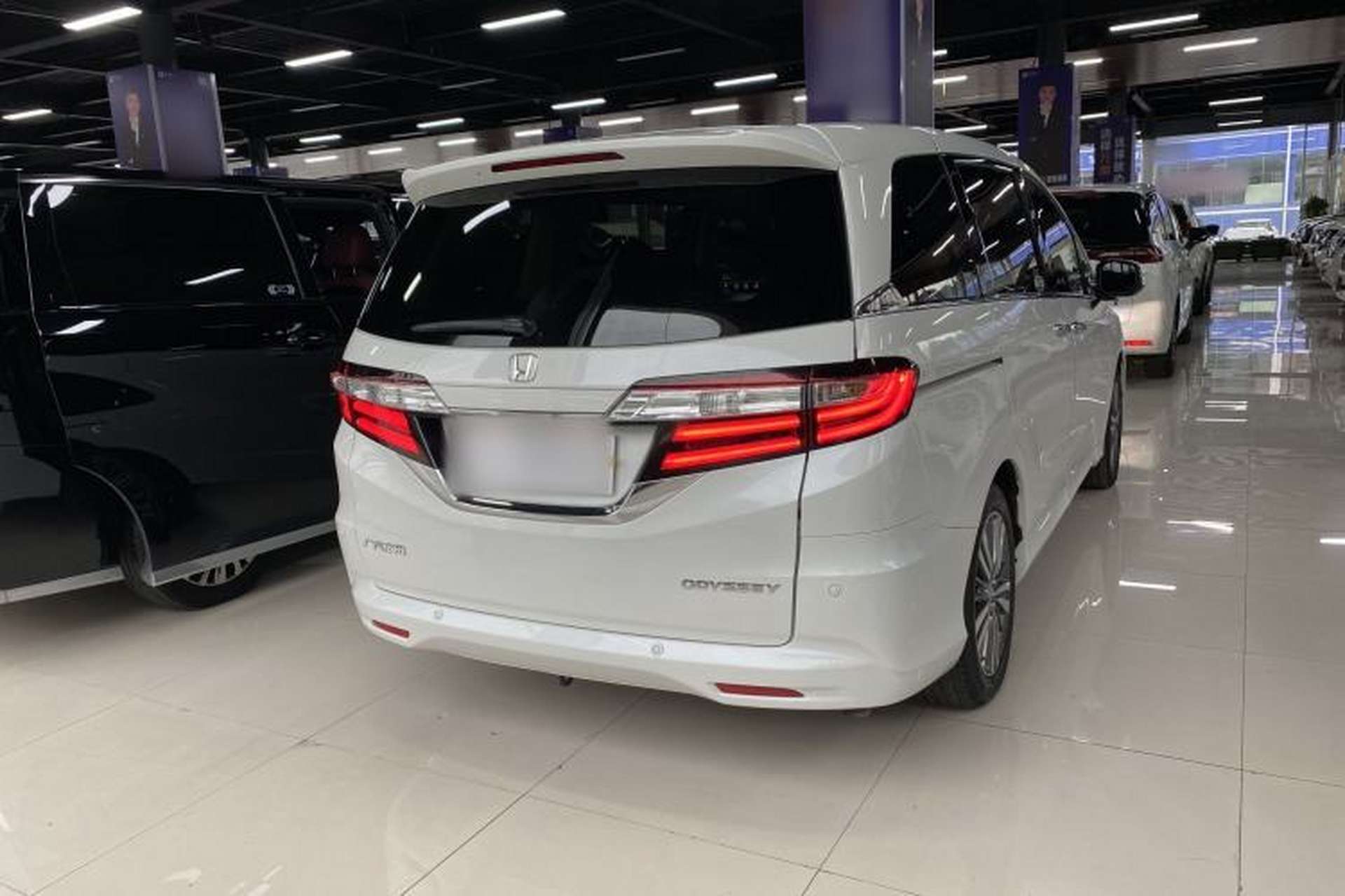Used Honda Odyssey 2018 2.4L Smart Edition Exterior 5