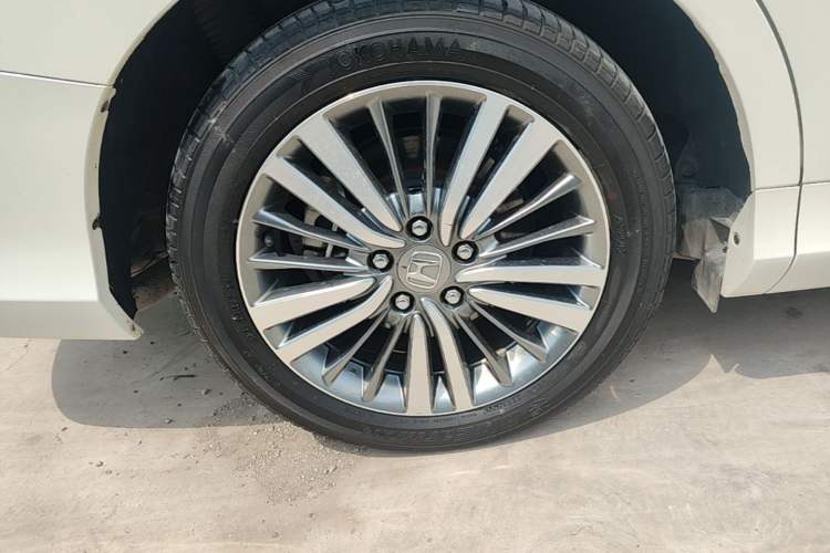 Used Honda Odyssey 2018 2.4L Luxury Edition Exterior 5