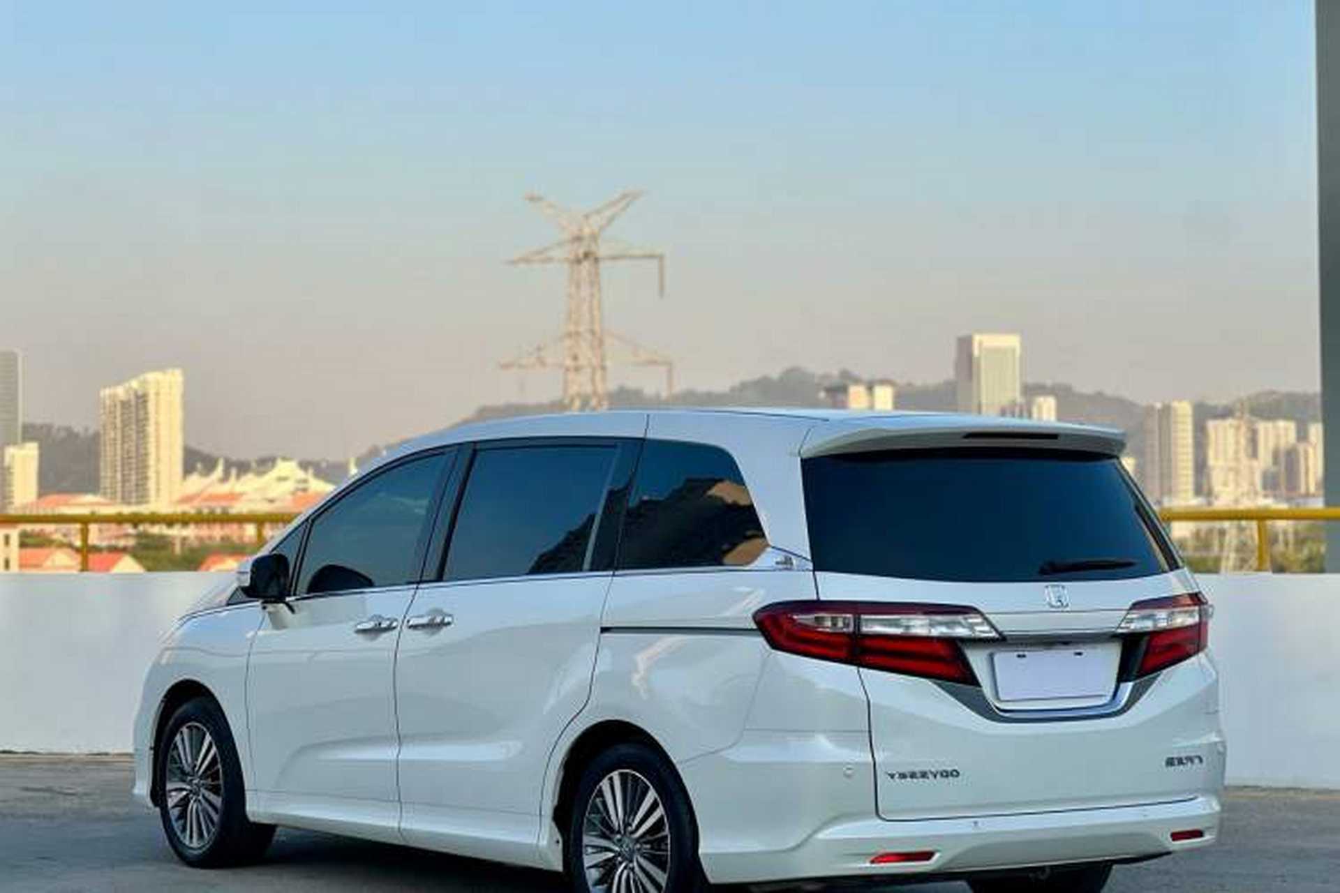 Used Honda Odyssey 2018 2.4L Smart Edition Exterior 5