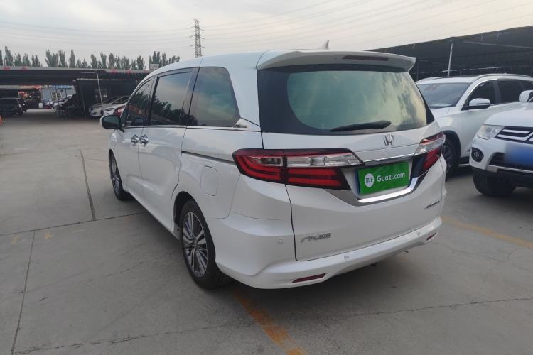 Used Honda Odyssey 2018 2.4L Luxury Edition Exterior 7