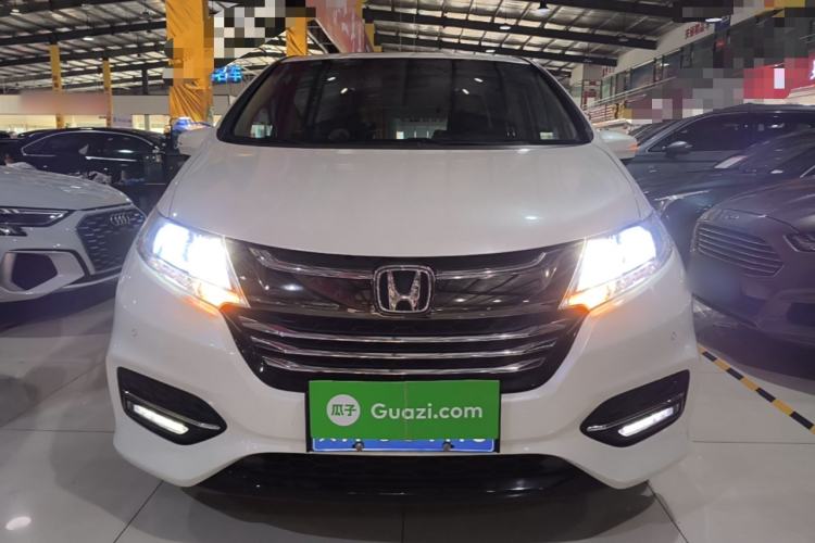 Used Honda Odyssey 2018 2.4L Luxury Edition Front