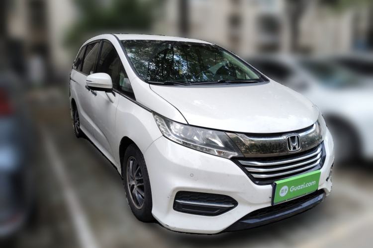 Used Honda Odyssey 2018 2.4L Comfort Version Front Right 45 Deg