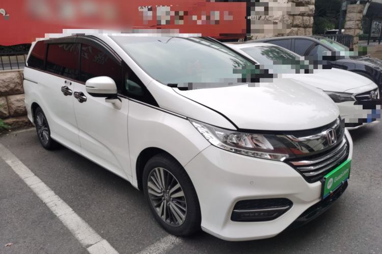Used Honda Odyssey 2018 2.4L Smart Edition Front Right 45 Deg