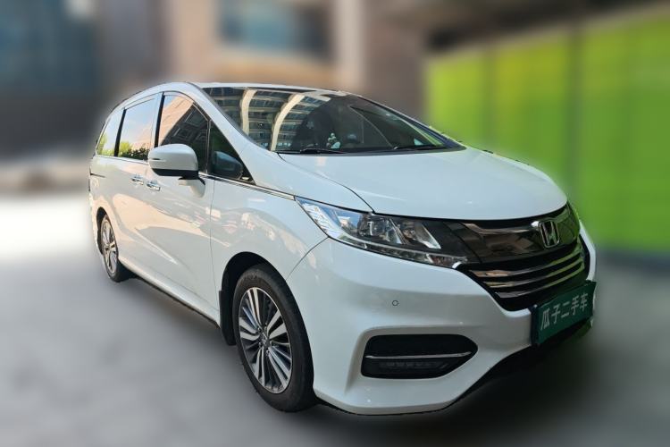Used Honda Odyssey 2018 2.4L Smart Edition Front Right 45 Deg