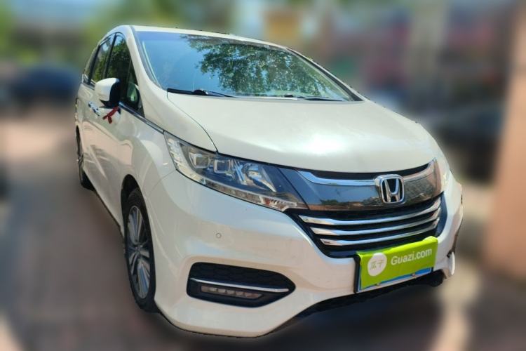 Used Honda Odyssey 2018 2.4L Smart Edition Front Right 45 Deg
