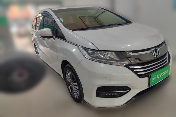 Used Honda Odyssey 2018 2.4L Smart Edition Front Right 45 Deg