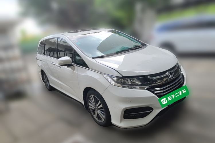 Used Honda Odyssey 2018 2.4L Smart Edition Front Right 45 Deg