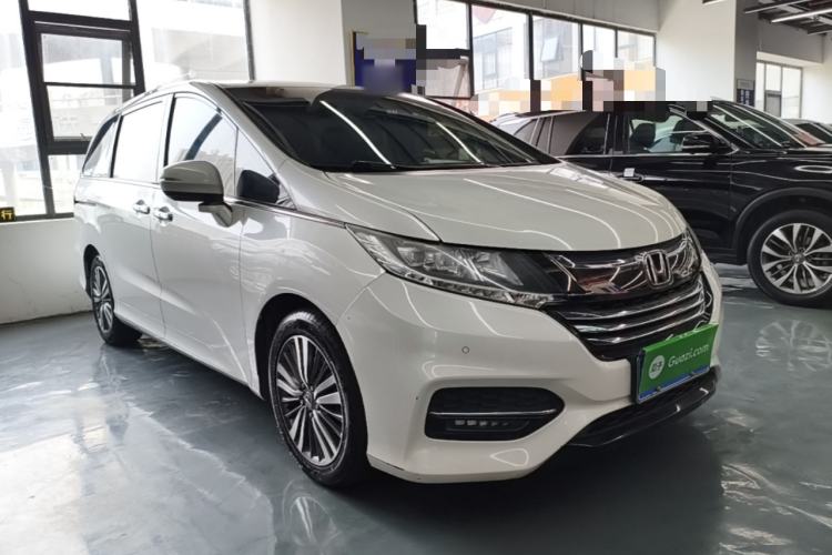 Used Honda Odyssey 2018 2.4L Smart Edition Front Right 45 Deg