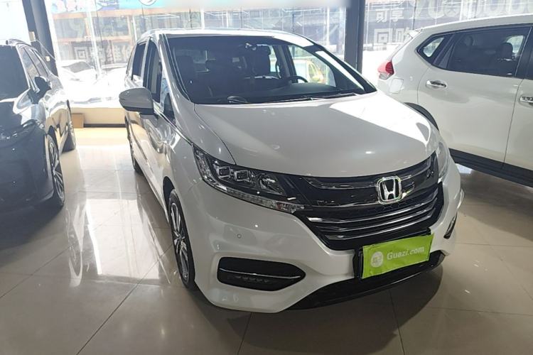 Used Honda Odyssey 2018 2.4L Smart Edition Front Right 45 Deg