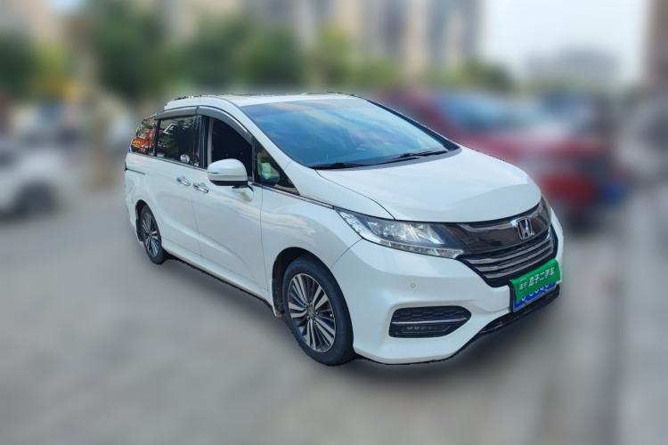 Used Honda Odyssey 2018 2.4L Smart Edition Front Right 45 Deg