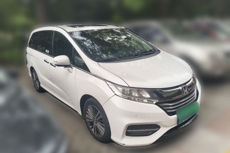 Used Honda Odyssey 2018 2.4L Smart Edition Front Right 45 Deg