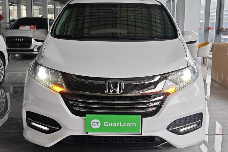 Used Honda Odyssey 2018 2.4L Luxury Edition Front