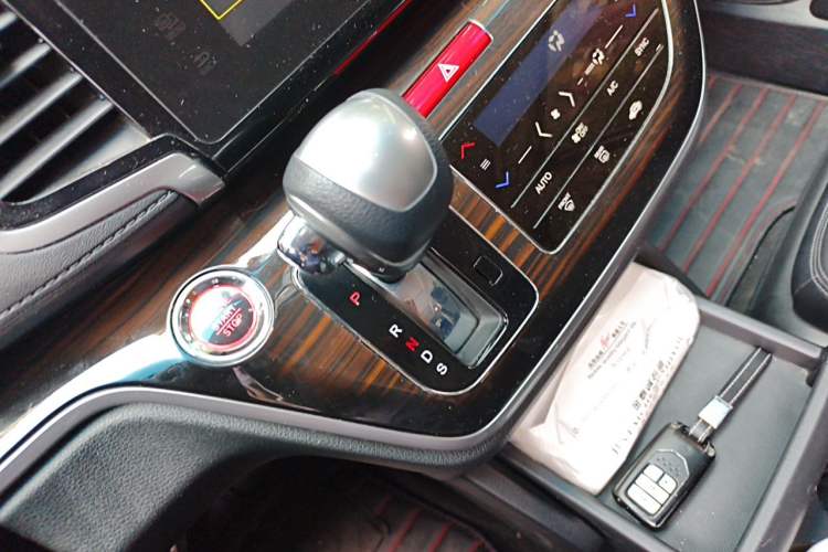 Used Honda Odyssey 2018 2.4L Smart Edition Gear Lever