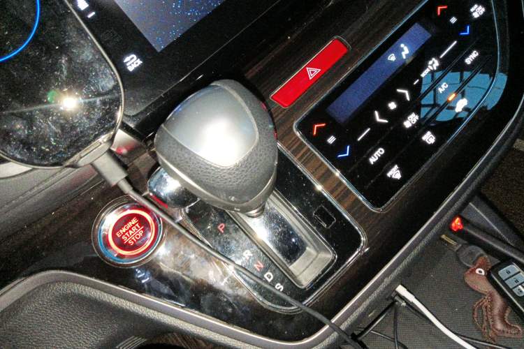 Used Honda Odyssey 2018 2.4L Luxury Edition Gear Lever