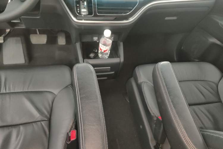 Used Honda Odyssey 2018 2.4L Luxury Edition Gear Lever