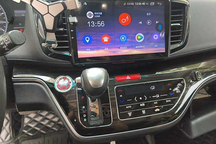 Used Honda Odyssey 2018 2.4L Luxury Edition Gear Lever